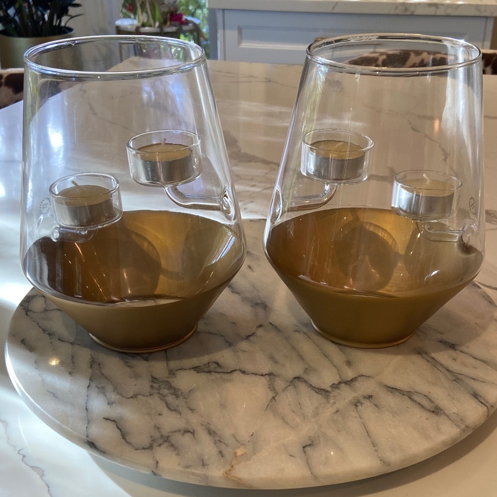 Torres and Tagus Elegant Gold and Clear Hurricane Candle Holders with Tealights
